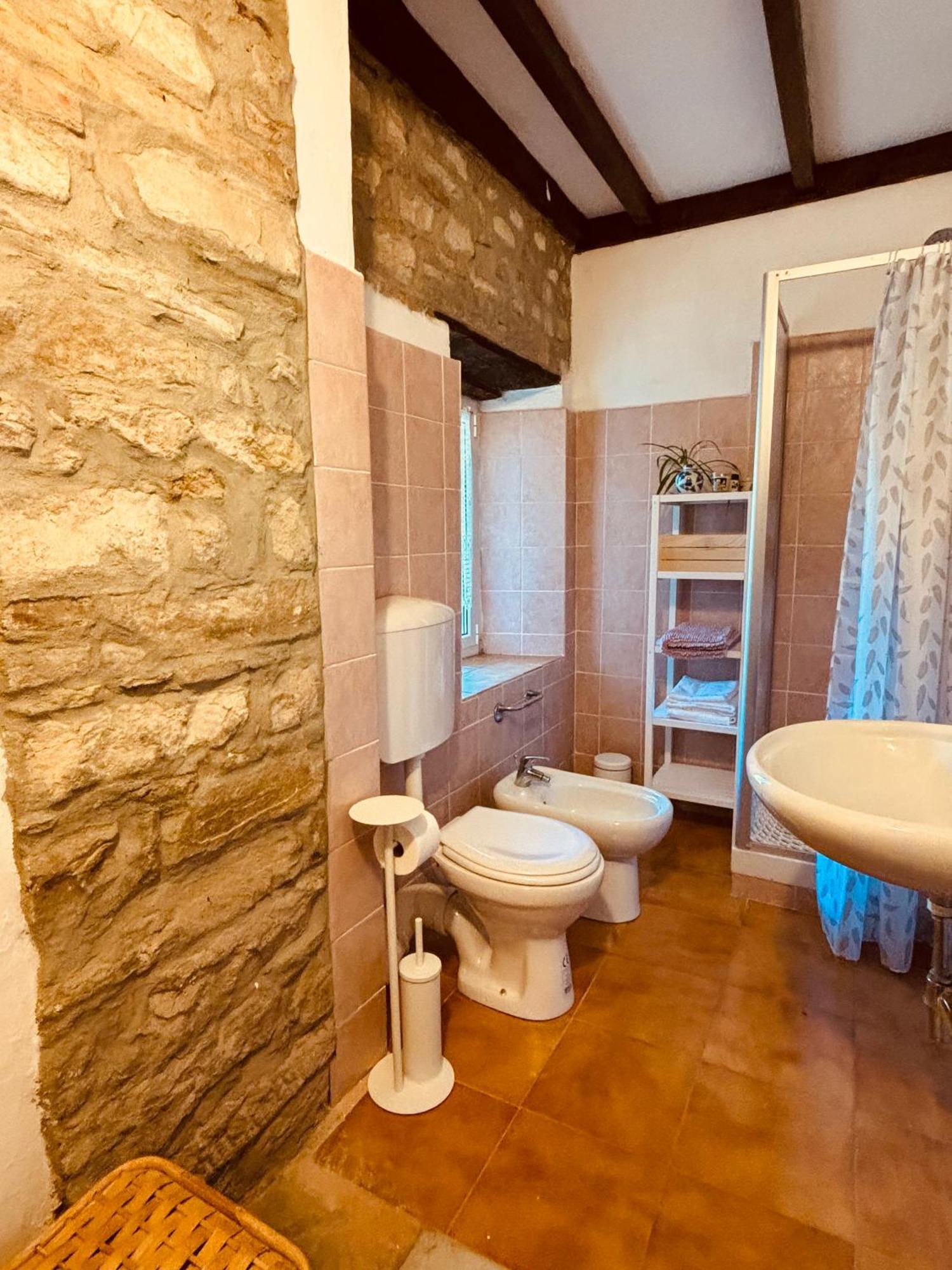 Вілла A Casa Di Mirna Borghetto Di Borbera Екстер'єр фото